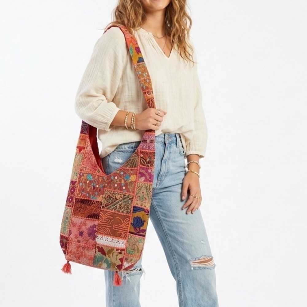 VINTAGE Banjara Patchwork Embroidered Shanti Hobo Bag Slouchy Boho Festival